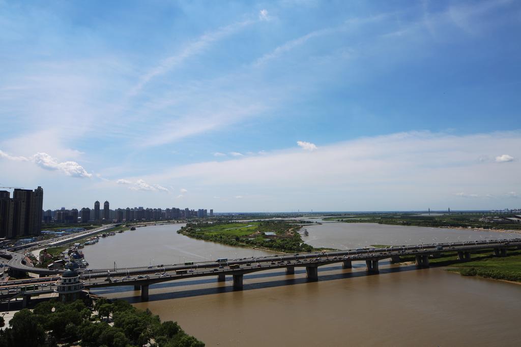 Hotel Shangri-la 5*